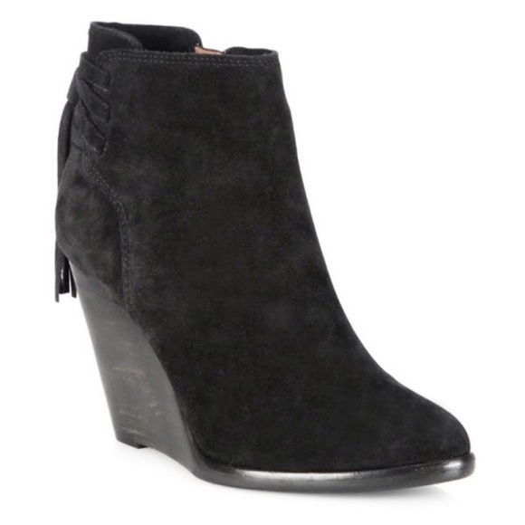 Nwt - FRYE - CeCe Tassel Lace Black Suede Stacked Wedge Heel Booties - Size 7.5M - Picture 1 of 13